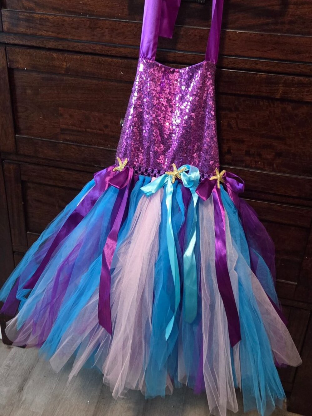 *LIKE NEW!* Great condition "mermaid theme" sequin party dress (Girls size 8-10)